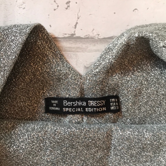 Glittery Party Dress 🍾 - Picture 7 of 7